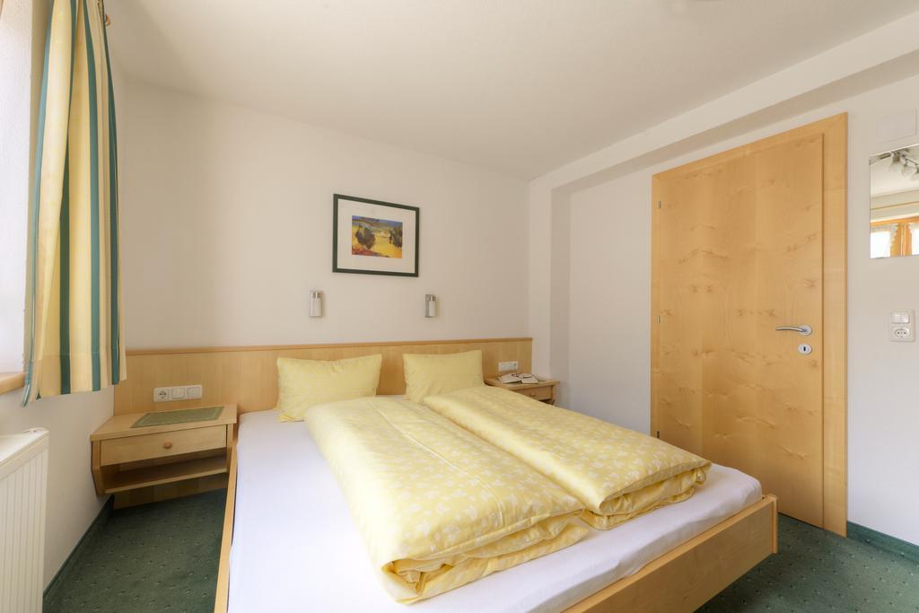 פרטנאו Appartement Ebster מראה חיצוני תמונה